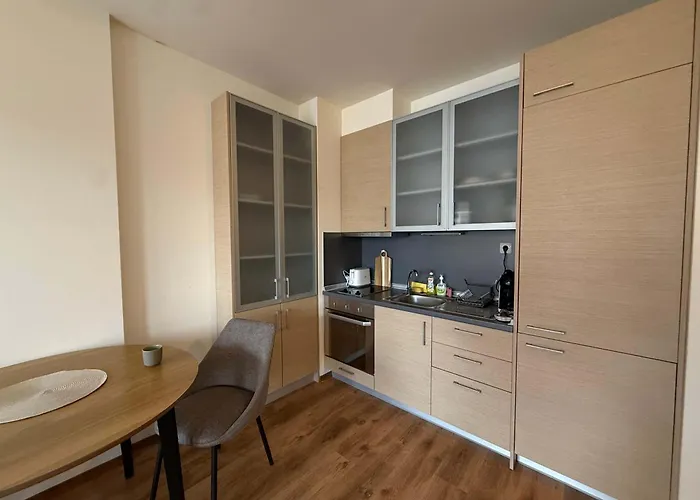 Апартамент Detelina Mountain Retreat- Comfortable By Flat Manаger